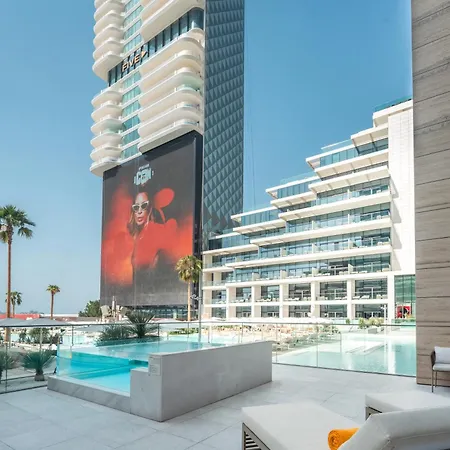 Five Luxe-3