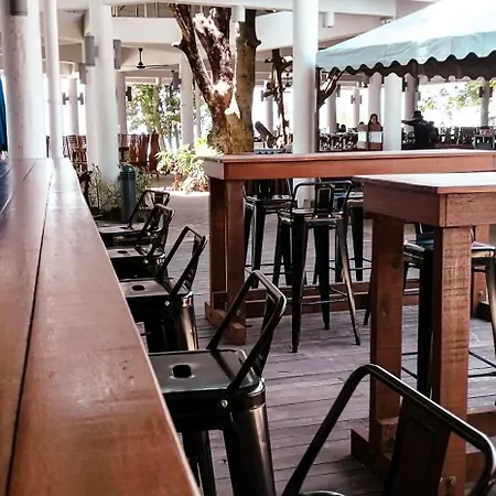 Mamutik Island Lodge-2