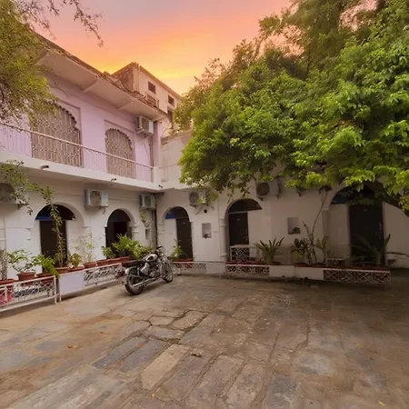 Prem Niwas A 300-Year-Old Boutique Heritage Haveli-3