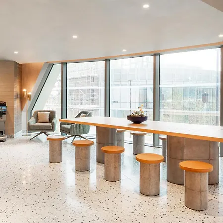 Dorsett Hotel Canary Wharf-2