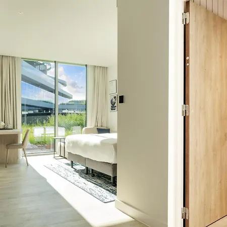 Hilton Garden Inn Brussels Airport-2
