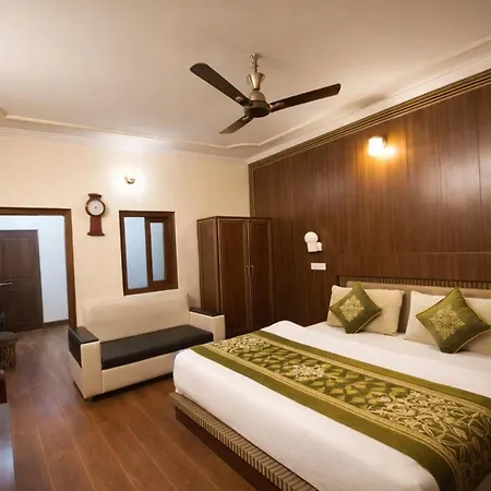Hotel Mahamaya Moon Palace Near Naini Lake All Facilities Are Available Book And Enjoy-3