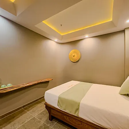 Cham Retreat Hotel In Nha Trang-3