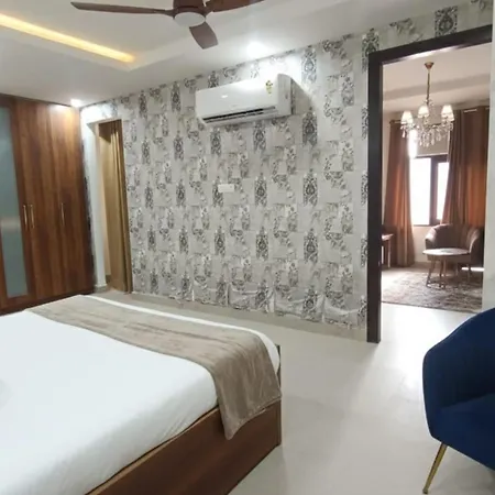 Hotel Ambience Plaza Near Delhi Airport-3