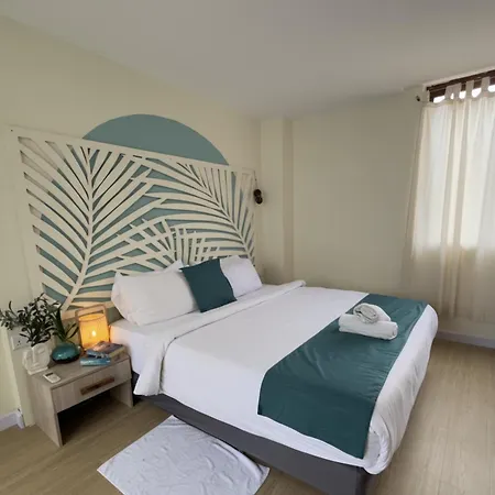 Kue Hotel Maafushi-2