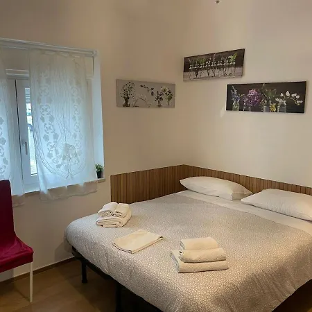 La Dimora Di Piccianello - Via Liguria 14-2
