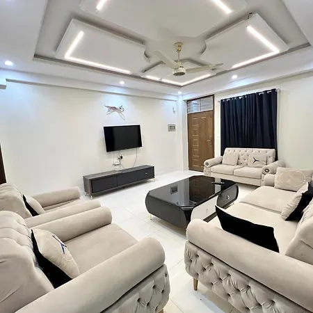 Luxury Apartment-3