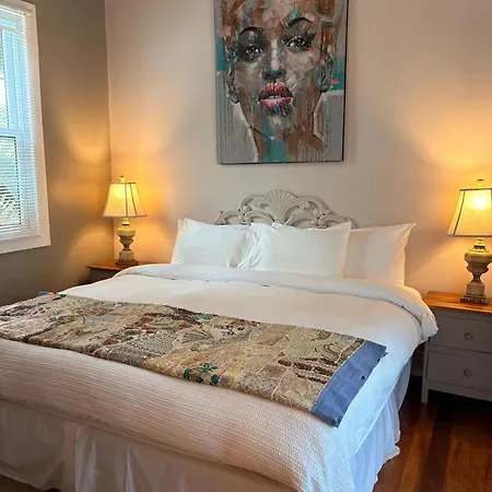 Caye Caulker Boutique Guesthouse 6-3