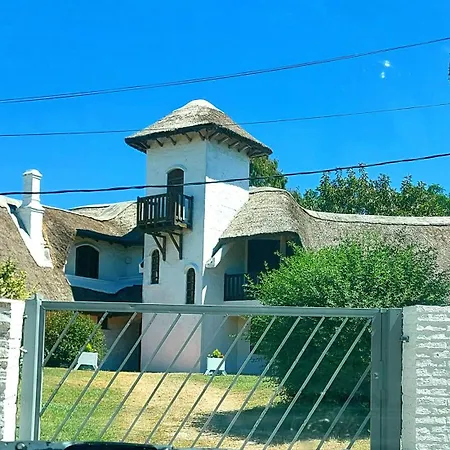 Majestuosa Residencia Con Piscina Atlantida Sur 7 Dorm 4 Bath-2