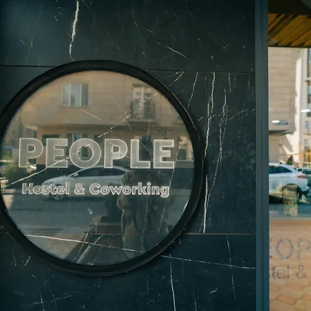 People Hostel & Coworking-2