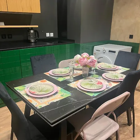 Remarkable Apartment-2