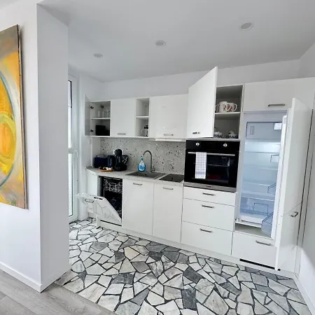Luxus Art Apartament Burgas-2