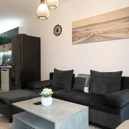 Casa Vista - Spacious 2Br, 2Bath, Apartment In Sofia With 2 Free Parking-2