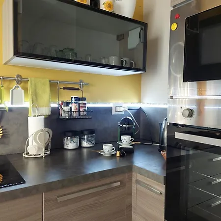 Lucrece Holiday Apartment-3
