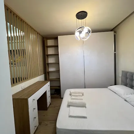 Condor Center Luxury Apartment 5-3