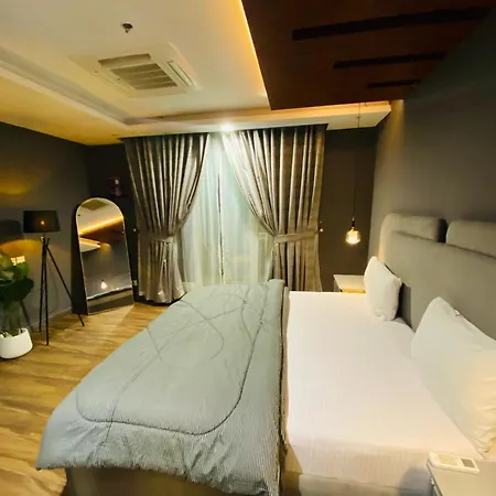 Goldcrest Crown Apartments With Balcony In Dha Lahore-3