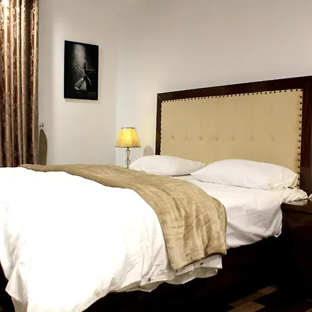 Goldcrest Mall Luxury Apartments With Balcony By Skyaura In Dha Lahore-3