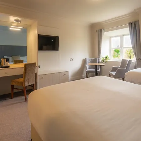 Abbey Court-3