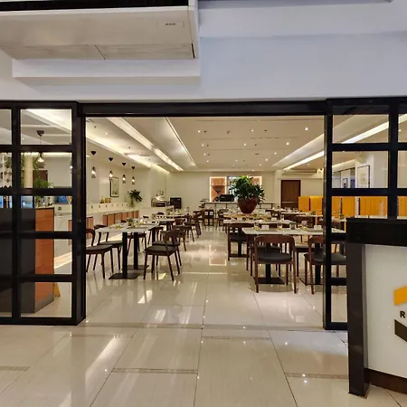 Hotel Benilde Maison De La Salle-2