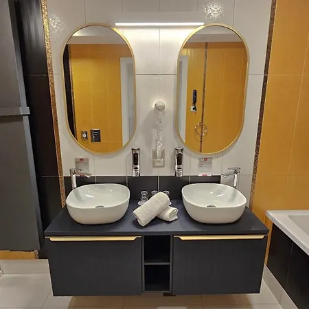 Malinowy Dwor Hotel Medical Spa-3