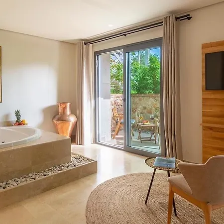 Ecclesia Hotel - Adult Only-3