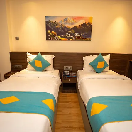 Hotel Crown Plaza-3
