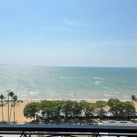 Bay Beach Resort Jomtien-3