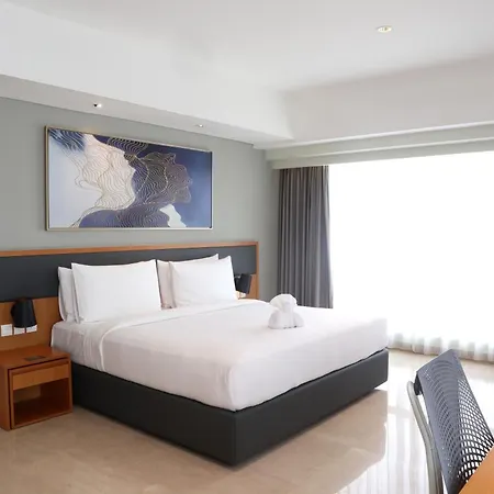 Holiday Inn & Suites Jakarta Gajah Mada By Ihg-3