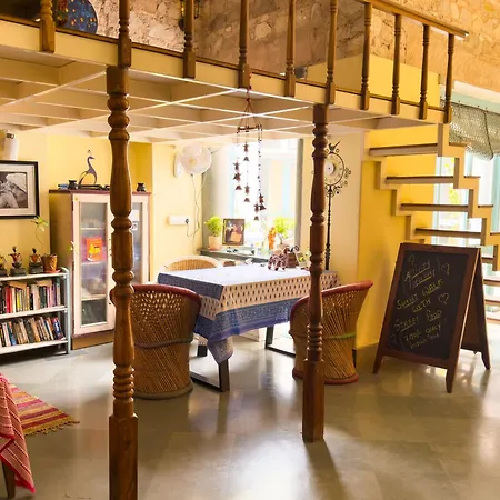 Jaipur Jantar Hostel-2