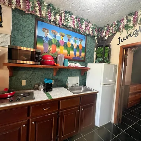 Belize Budget Suites-3