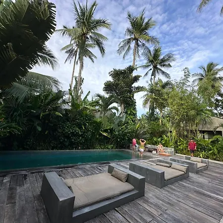 Surfing Temple Boutique Hotel-3