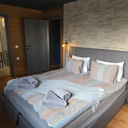 Boutique Hotel Entry E-3