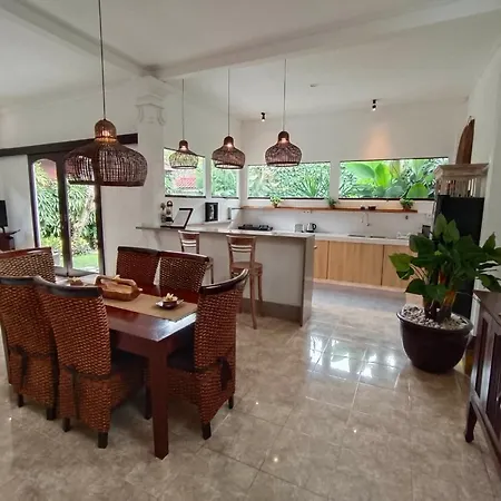 Villa Monti - Legian - Seminyak - Lovely 2 Bedroom Villa - Great Location !-2