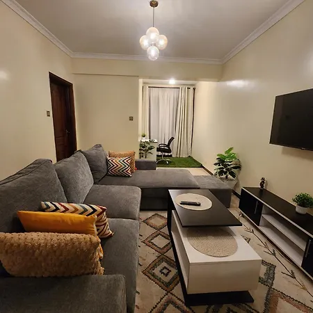 Kilimani Quiet Skynest - Shared Apartment-3