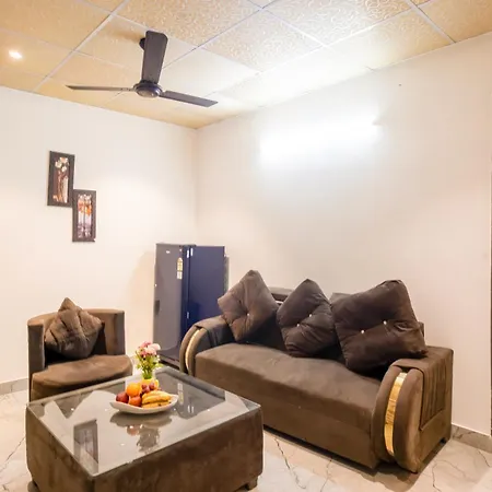 Bnb Sakura , Golf Course Road-2