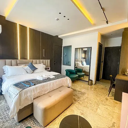 Vegas Astoria Hotel & Suites Ltd-2