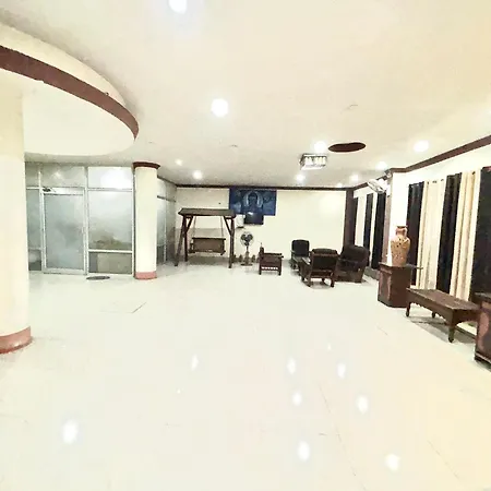 Hotel Royal Kashi-2