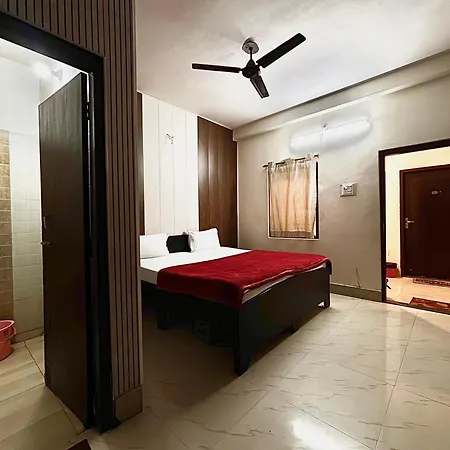 Hotel Royal Kashi-3