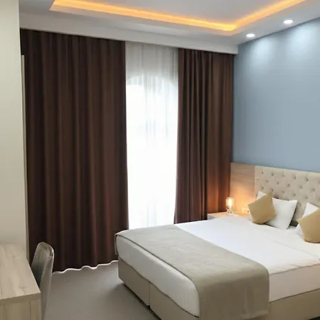 Familyvanara Hotel-3