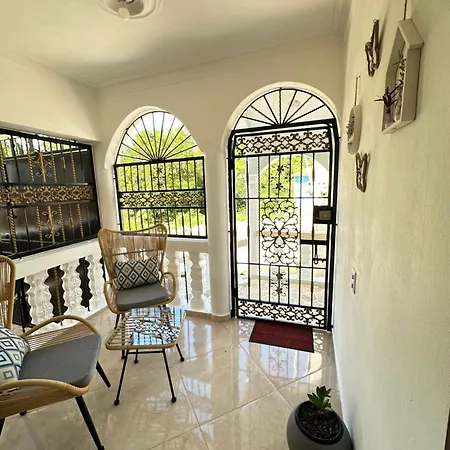 Modern And Fully Equipped House In Samana-3