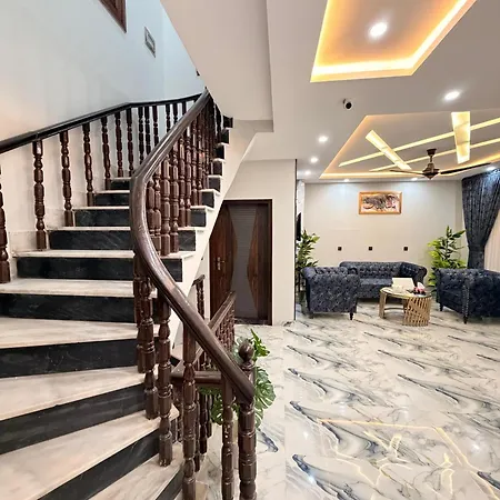 Image Luxury Guest House G10-4-2