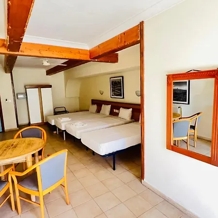 Quad Room 2636-2