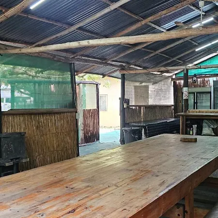 Nemo Self-Catering Lodge-2