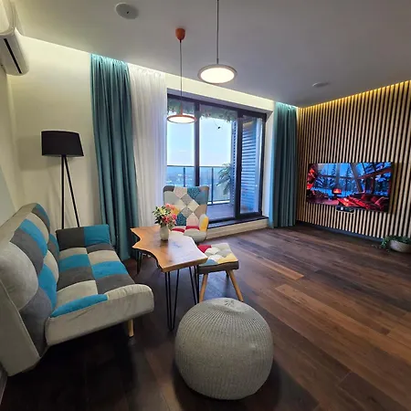 Luxury Apartment With River View & Underground Parking By Flat Mаnager-3