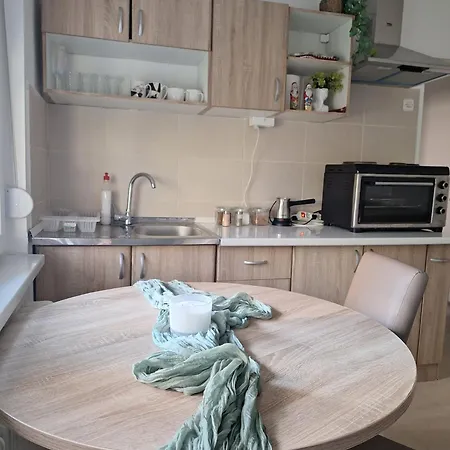 Sweet Cosy Apartment-2