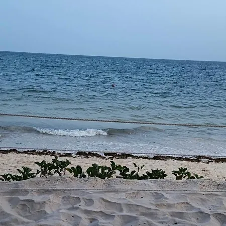 Aqua Gardens Luxury Seaview Homestay Baobab Rd Nyali Msa-2
