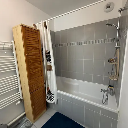 Cite Du Vin - Appartement 2 Chambres - Place De Parking Couverte Gratuite-3