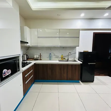 Prime Luxury Elysium Tower Apartment With Mountain And Centaurus Mall View-2