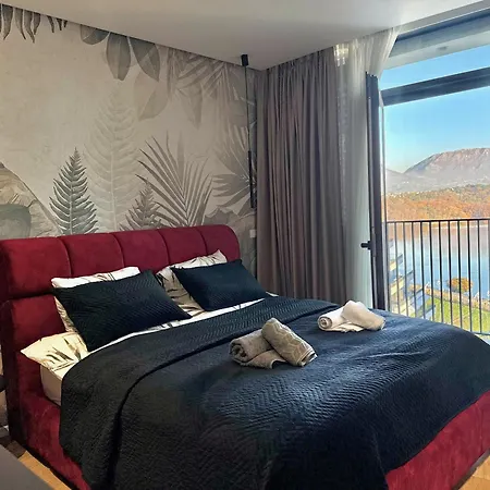 Luxe Living Lakescape Suite - Lake View Residences-3
