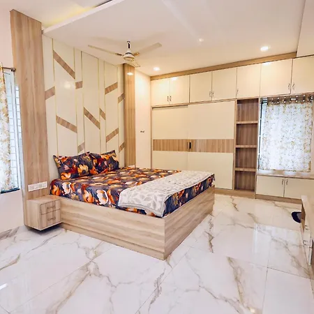 Brand New 4Bhk Stylish And Spacious Duplex House With Kitchen, Bathtub With Modern Interiors Close To Railway Station And Bus Stand-3